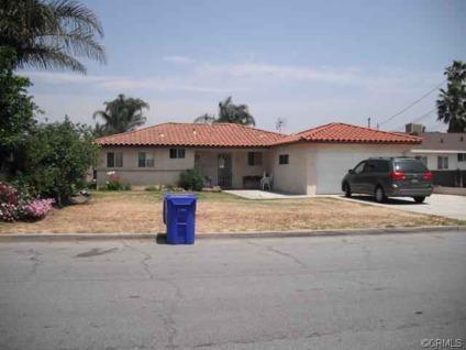 $160,000
Fontana, Nice curb appeal property in . 3 bed 1 bath with a
