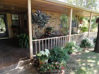 $160,000
Newalla 3BR 2BA, Manicured acreage, you can tell this home