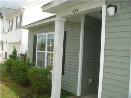$162,000
Summerville Four BR 2.5 BA, ** Large Sprawling Home on Nice