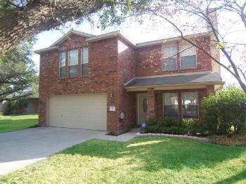 $162,900
Harker Heights 3BR 2.5BA, Wow, what a lot! This lovely home