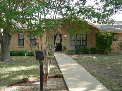 $163,000
San Angelo Real Estate Home for Sale. $163,000 3bd/2ba. - Allen