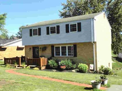 $163,900
Stylish Colonial In Great Area
