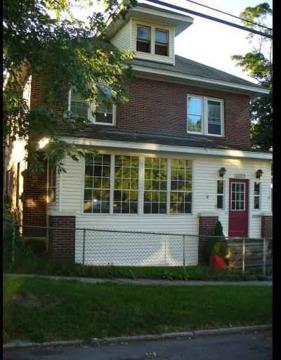 $164,000
Property for sale by owner in Rensselaer, NY