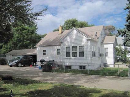 $164,900
Minot, Old Country Style 3 bedroom - 2 bath home.