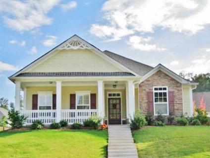 $164,900
Single Family Residential, Ranch - Newnan, GA