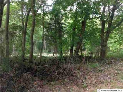 $165,000
Clarksburg, Beautiful wooded 1.84 acre lot for sale.