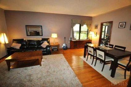 $165,000
Scarsdale One BA, This 1 BR co-op is located in one of