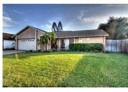 $165,000
Tampa, Short sale. This beautiful home offers 4 bedrooms