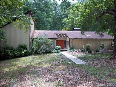 $165,900
Waxhaw 4BR 3BA, Great Country Location and Private Acreage!