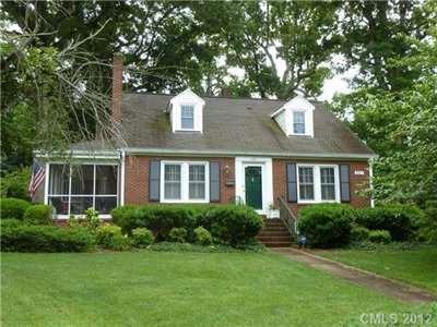 $168,500
Statesville 3BR 2BA, Charming brick home with screened porch