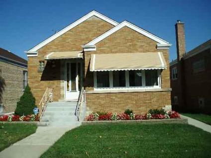 $169,000
1 Story, Ranch - CHICAGO, IL