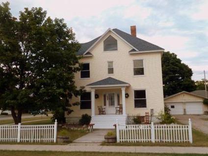 $169,000
Single-Family Houses in Mackinaw City MI
