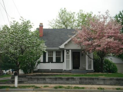 $169,900
1.5 Story Home Near Old Town St. Charles