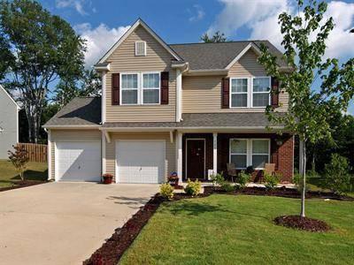 $169,900
Come home to Lynville Lane: Real Estate Carolina Group