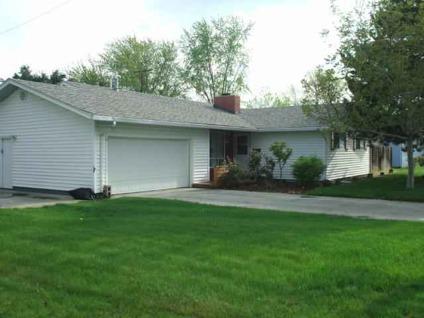 $169,900
Hermiston 3BR 2BA, Ranch style home with over 2,000 sq.ft.