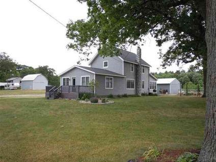$169,900
Knox, The farmhouse charm is wonderful with this 3 bedroom