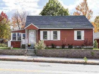 $169,900
Manchester 3BR 1BA, Cute and cozy Cape located in convenient