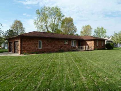$169,900
Olney, This home is a 3 bedroom, 2 1/2 bath brick home