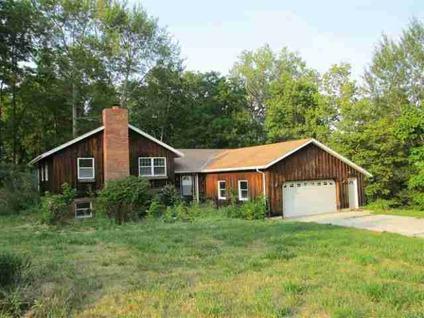 $169,900
Tiffin 4BR 2BA, This great riverfront home needs a new