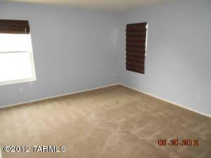 $169,900
Tucson, Don't miss this opportunity!!! 3 BR 2 BA home