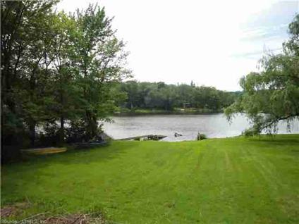 $171,500
Bethlehem 3BR 1BA, This year round home is on the lake in