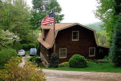 $173,500
743 Rebel Ridge Road Otto NC - Franklin NC Real Estate - Cozy D-Log Cabin on Ove