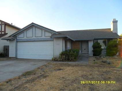 $174,000
San Pablo, This home features 3 spacious bedrooms 2 full
