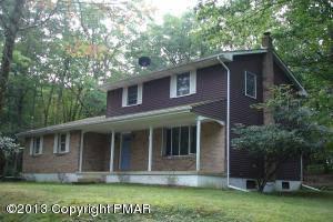 $174,356
Beautiful Colonial w Three BR, 2.5 BA, Family Room w Brick ''Floor-To Ceiling''