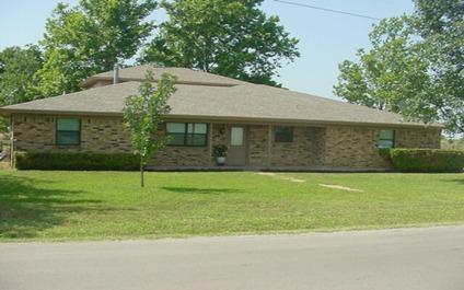 $174,500
REDUCED PRICE on a Great Home in Paradise, TX