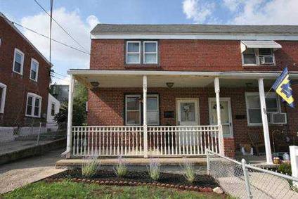 $174,900
Fabulous End-of-Row Home with Finished Basement!