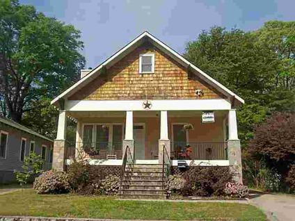$175,000
Atlanta 3BR 2BA, ALL THE BELLS AND WHISTLES*HDWD FLRS
