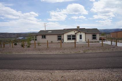 $175,000
Beautiful Lakehouse by Flaming Gorge