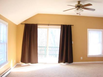 $175,000
Dover Plains 3BR 3BA, REMODELED, BEAUTIFUL & WARM AMBIANCE.
