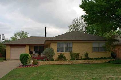 $175,000
Single Family, Traditional - Richardson, TX