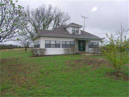 $175,000
The residence is on 1.3 acres, on asphalt road. To rear is a 5 yr old metal