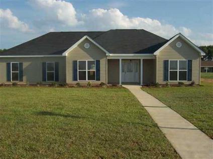 $175,650
Daleville Real Estate Home for Sale. $175,650 3bd/2ba. - Jones