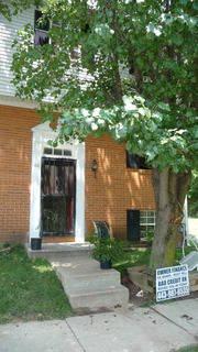 $176,300
A Nice Owner Finance Home in ROSEDALE