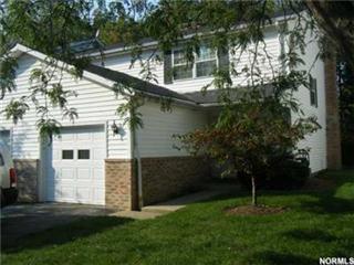 1781 Rolling Hills Twinsburg, OH 44087