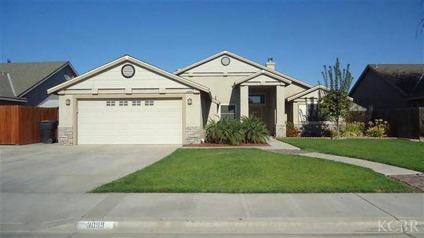 $178,500
Hanford 3BR 2BA, Looks Like a Model Home!! This home