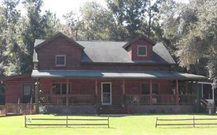 $179,000
Lake City 3BR 3BA, This is a great pine log cabin that is