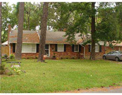 $179,000
Norfolk Three BR 1.5 BA, SITUATED IN THE BACK OF A QUIET TREE