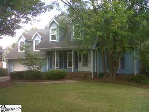$179,000
This awesome home has it all. 3 huge bedrooms...