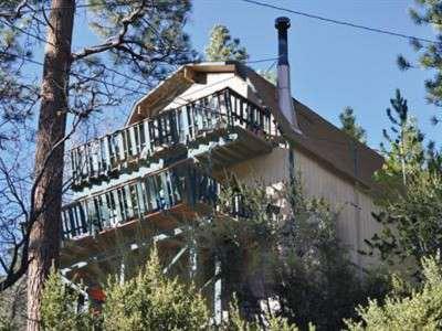 $179,900
A Cabin in the Trees