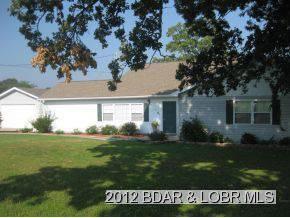 $179,900
Beautiful pool home setting on 3.2 acres with a 58 foot pool and an air