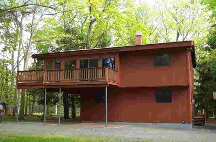 $179,900
Detached, Two Story - Lords Valley, PA