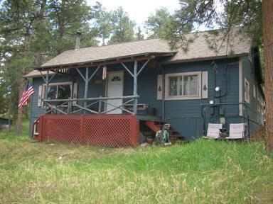 $179,900
Evergreen 2BR 1BA, Cozy vaulted living room with log open