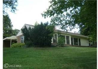 $179,900
Hagerstown, Unique Property....3 BR, 1.5 BA rancher with a