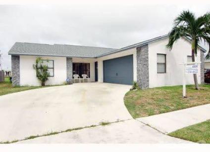 $179,900
Homes for Sale in Palm Beach, LAKE WORTH, Florida