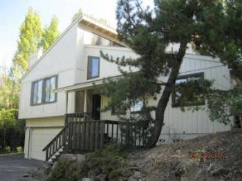 $179,900
Medford 3BR 2BA, Nice location with Mountian view.