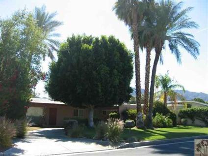 $179,900
Palm Desert 2BR 2BA, OPPORTUNITY KNOCKS. This property is